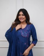 embroidery three piece